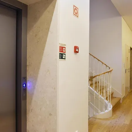 Trendy Chic - Checkinhome * Lissabon