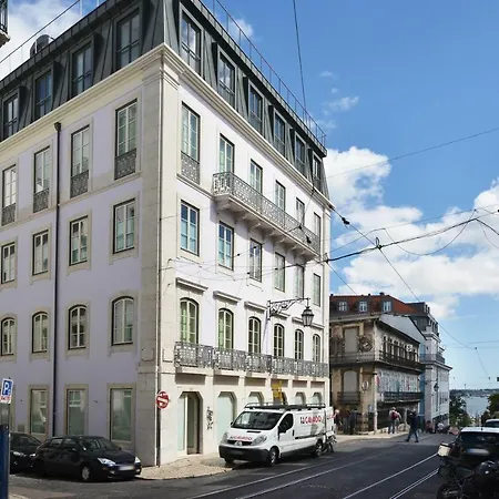 Trendy Chic - Checkinhome